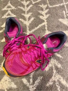 New Balance Women's Leadville v3 Trail Running Athletic Shoes